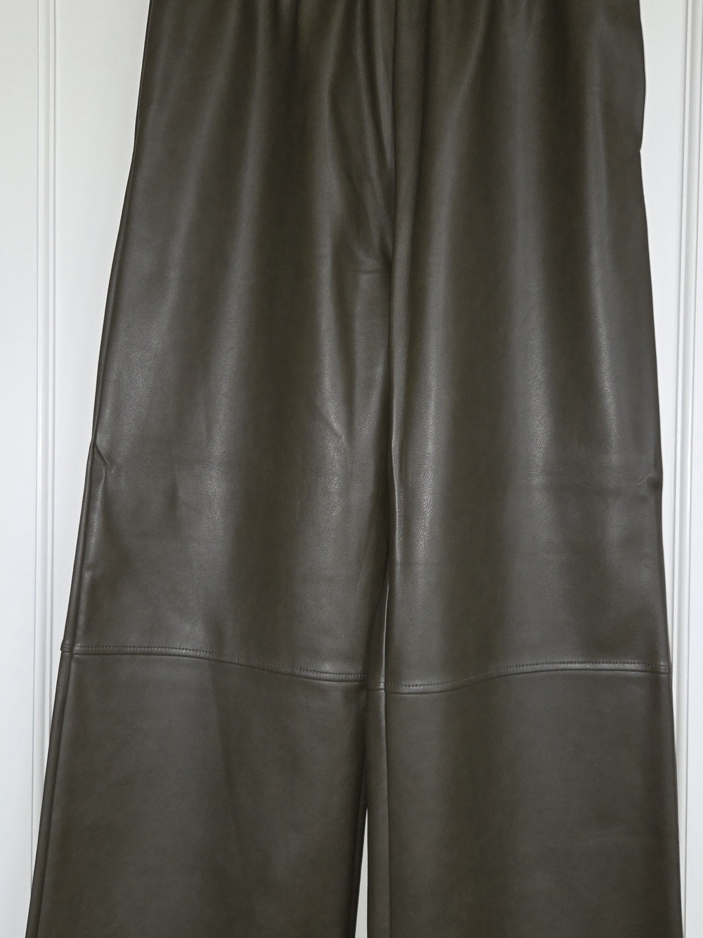 Women'a Wide-Leg Faux Leather Pants